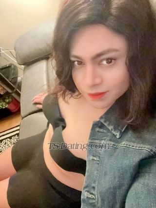 trans girl PihuArora 1018195 trans girl PihuArora 1018195