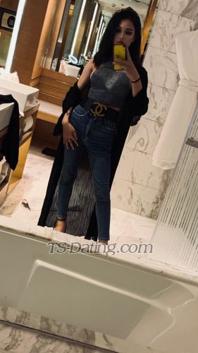 trans girl Preetiperry 0315822