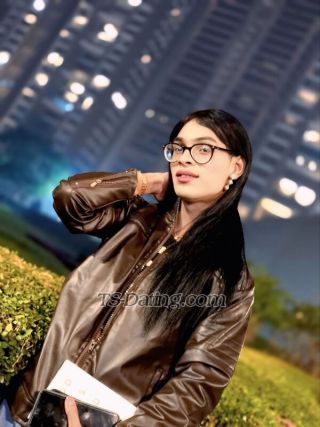 trans girl Priyacd20 1842486 trans girl Priyacd20 1842486