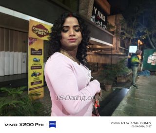trans girl piyaroy 3060882