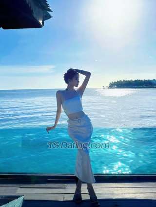 trans girl QINMENG 0248659 trans girl QINMENG 0248659