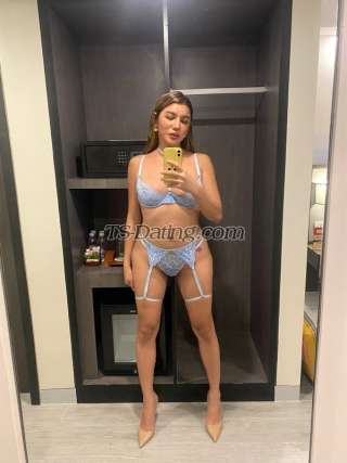 trans girl QUEENamara 9361544 trans girl QUEENamara 9361544