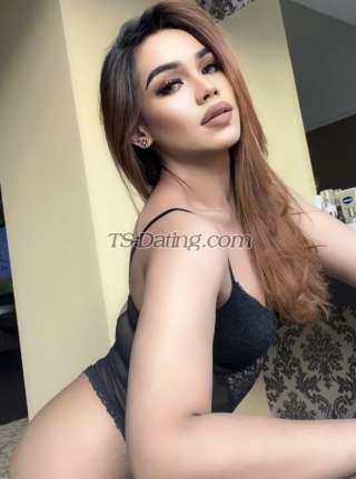 trans girl QishAdrianna 5122869 trans girl QishAdrianna 5122869