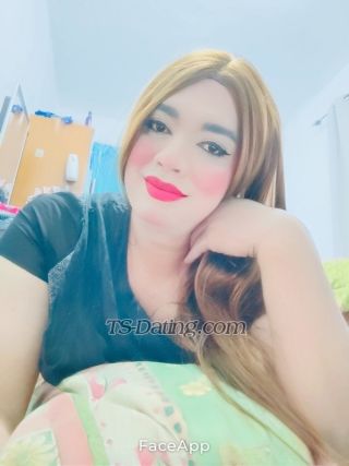 trans girl QistinaSalmi 0051406