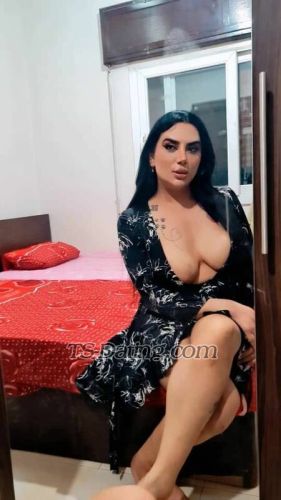 trans girl QueenNaya 6137386