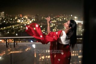 trans girl QueenNisha 5648409