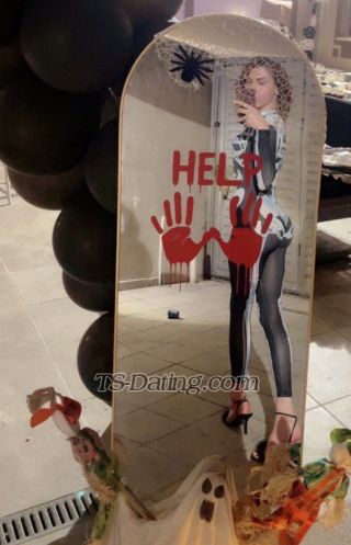 trans girl QueenSoso 1911456