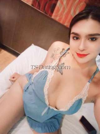 trans girl Queenangel09 2515913 trans girl Queenangel09 2515913