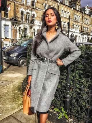 trans girl Quratu 2410232 trans girl Quratu 2410232