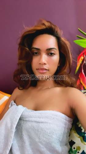 trans girl Quratu 2818982 trans girl Quratu 2818982