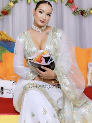 trans girl quirkyplum09 7184645