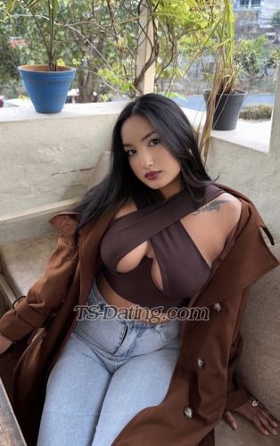 trans girl quirkyplum09 7185692