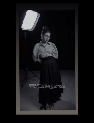 trans girl ROOHICD 6763226