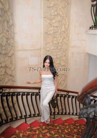 trans girl RachelLP 7660848