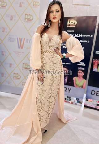 trans girl RealAnaira 0955690 trans girl RealAnaira 0955690