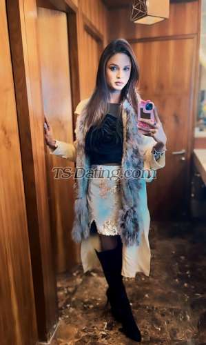 trans girl RealAnaira 6499580 trans girl RealAnaira 6499580