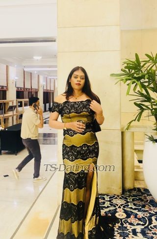 trans girl RealCayenat 6277448