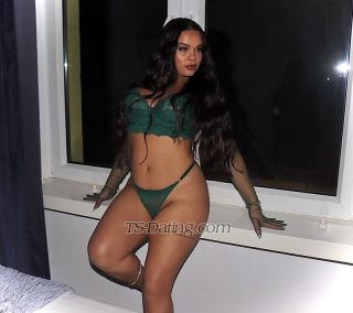 trans girl RobertaPires 7640583