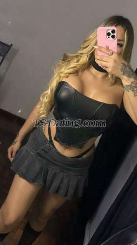 trans girl RennataDi 3280941 trans girl RennataDi 3280941