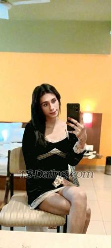 trans girl Reshi 4860156 trans girl Reshi 4860156