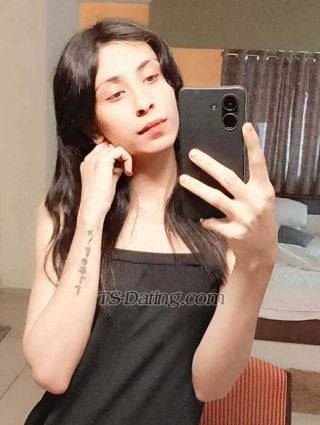 trans girl Reshi 4860185 trans girl Reshi 4860185
