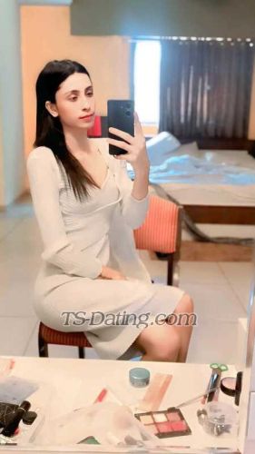 trans girl Reshi 4860199 trans girl Reshi 4860199