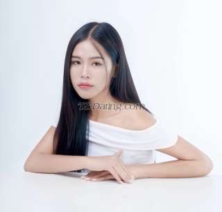 trans girl Reyaya 5320177