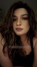 Risha Indore Transex “Beauty without boundaries 💄
Crossdresser | Makeup Artist ✨
Serving looks… and unforgettable vibes 💋
Classy, confident & a little irresistible 🌙”
