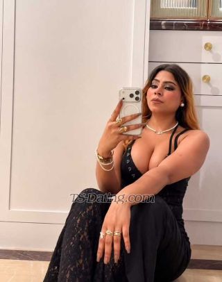 trans girl Roxydoll 8848770
