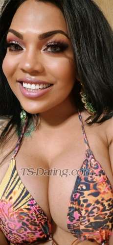 trans girl RoxytooMuch 9913502