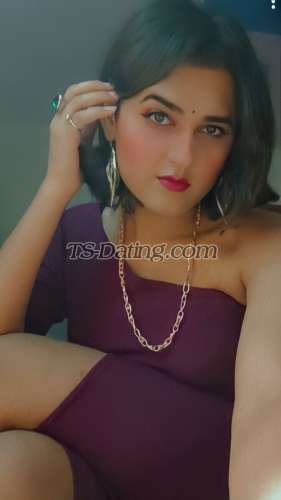 trans girl RoyalSimmi 6708450 trans girl RoyalSimmi 6708450