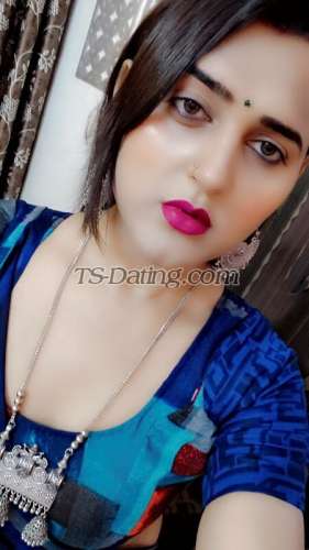trans girl RoyalSimmi 9987492 trans girl RoyalSimmi 9987492
