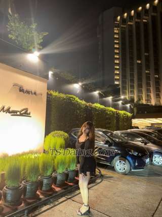 trans girl RubyLane 2579670 trans girl RubyLane 2579670