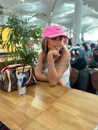 trans girl razaan88 2724196