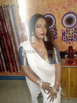 trans girl SEXYISHITA01 9395670 trans girl SEXYISHITA01 9395670