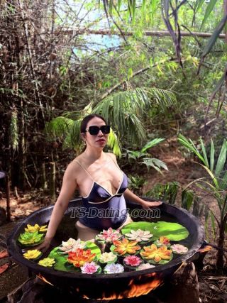 trans girl SGbelle 4234037