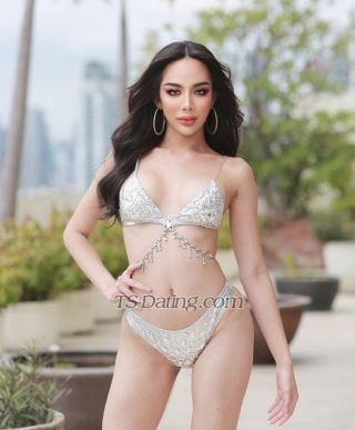trans girl SMILESMILE 8584740