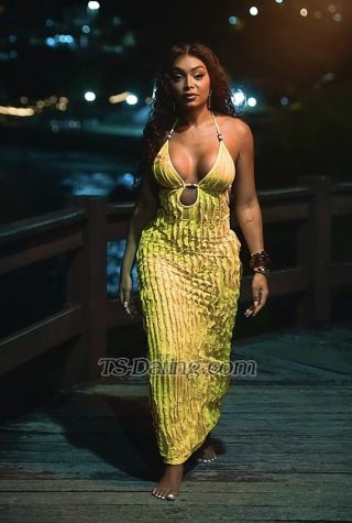 trans girl Safira 3421377