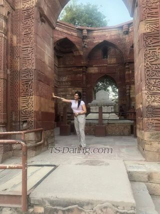 trans girl Salin 2220023 trans girl Salin 2220023