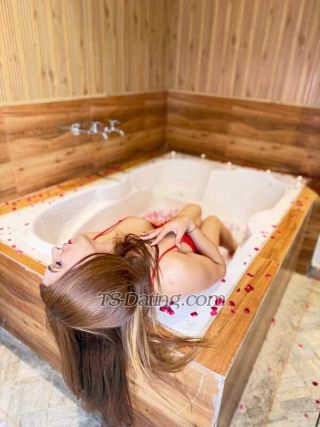 trans girl Samairasingh 5409844