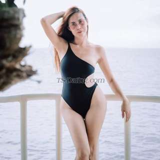 trans girl Samanthaesco 8067372