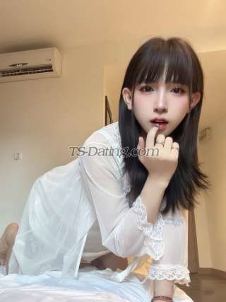 trans girl Sarah2001 5645305 trans girl Sarah2001 5645305