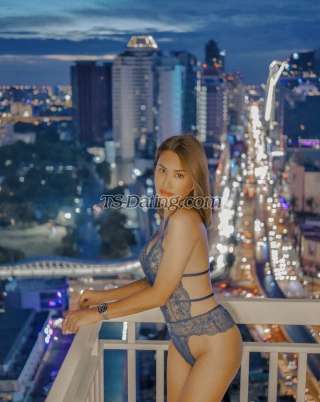 trans girl SarahB 3739001 trans girl SarahB 3739001