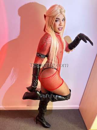 trans girl Savagenaomi 8212354 trans girl Savagenaomi 8212354