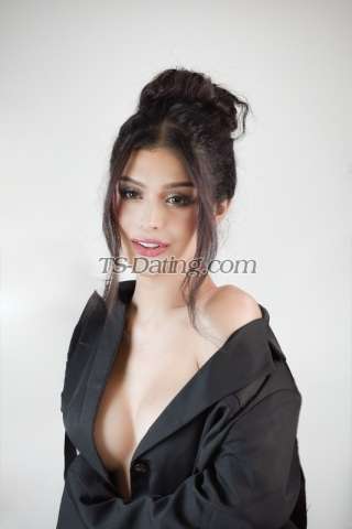 trans girl Selenasilva 0819843 trans girl Selenasilva 0819843