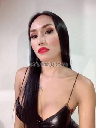 trans girl SexyAndrea24 3915593