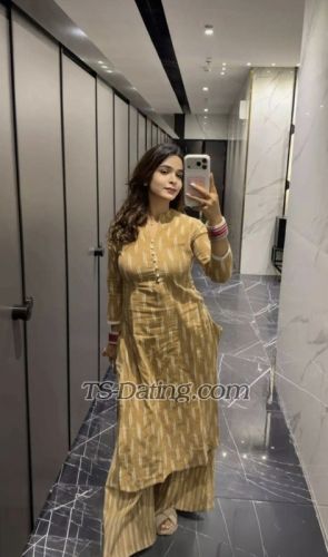trans girl Shamayasen 0233808 trans girl Shamayasen 0233808