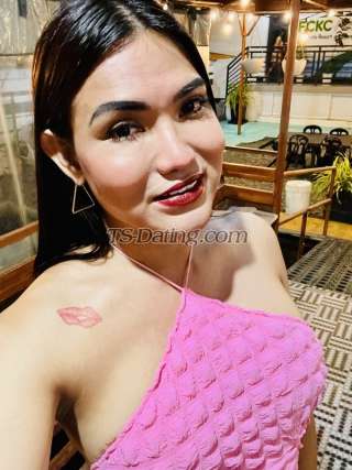 trans girl Shinevanderh 7205102 trans girl Shinevanderh 7205102