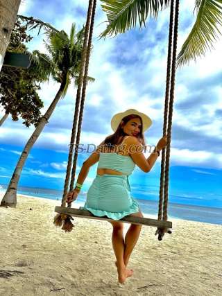 trans girl Shinevanderh 9019123 trans girl Shinevanderh 9019123