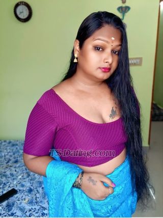 trans girl ShivanyaTrans 0375492